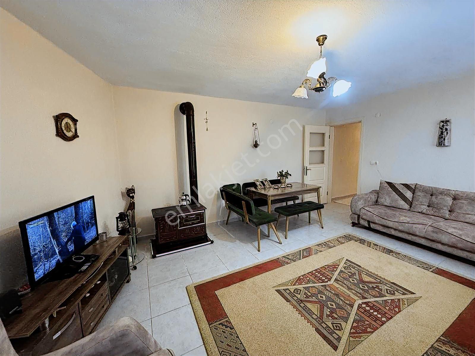 Pascha Emlak'tan Satılık Bahçeli 2+1 Ayrı Mutfak Masrafsız Daire - Görsel 19