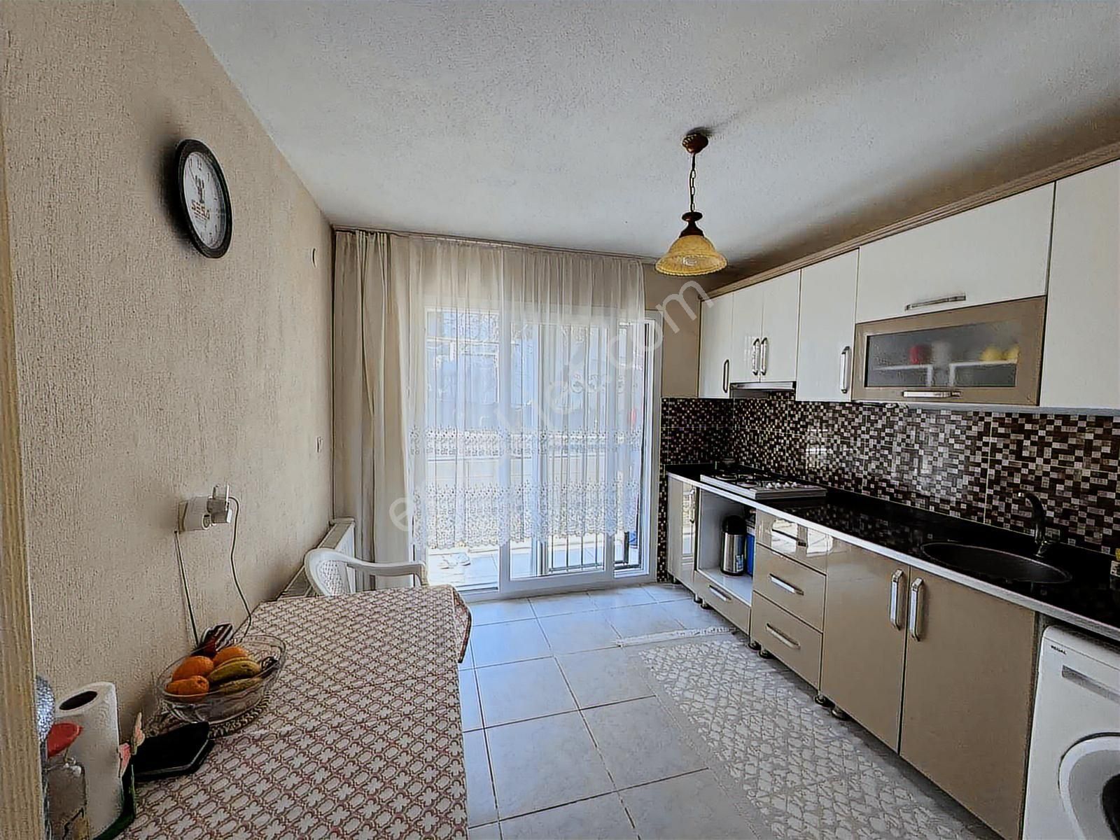 Pascha Emlak'tan Satılık Bahçeli 2+1 Ayrı Mutfak Masrafsız Daire - Görsel 42