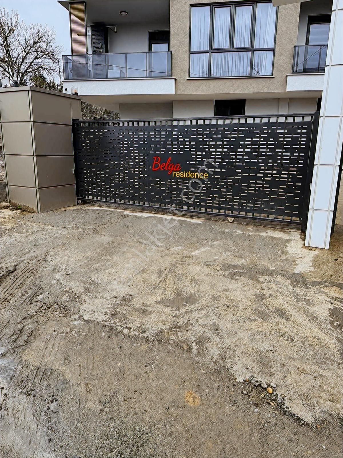 Kaşüstü Mh Satılık 3+1 Rezidans Daire - Görsel 4