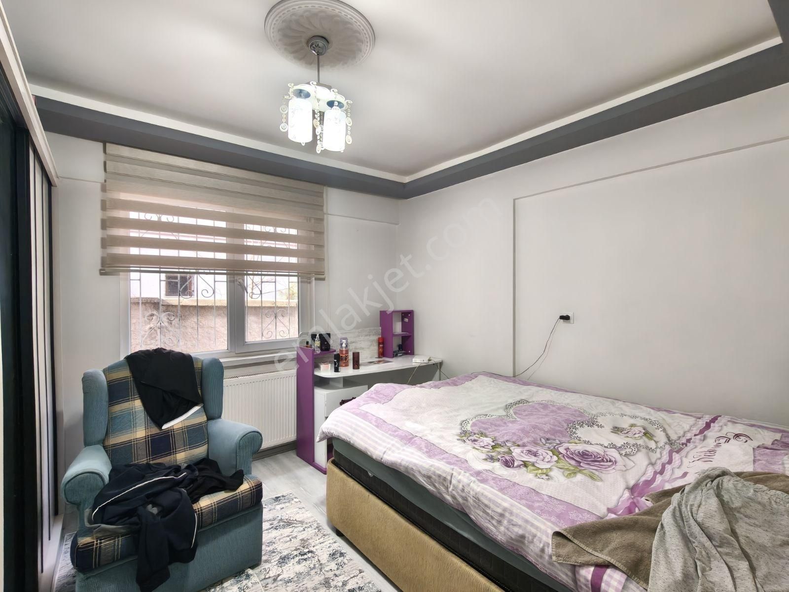 Gölbaşı/bahçelievlerde/kaymakamlık Yakını/iyi Konumda/kot 1/3+1 - Görsel 11