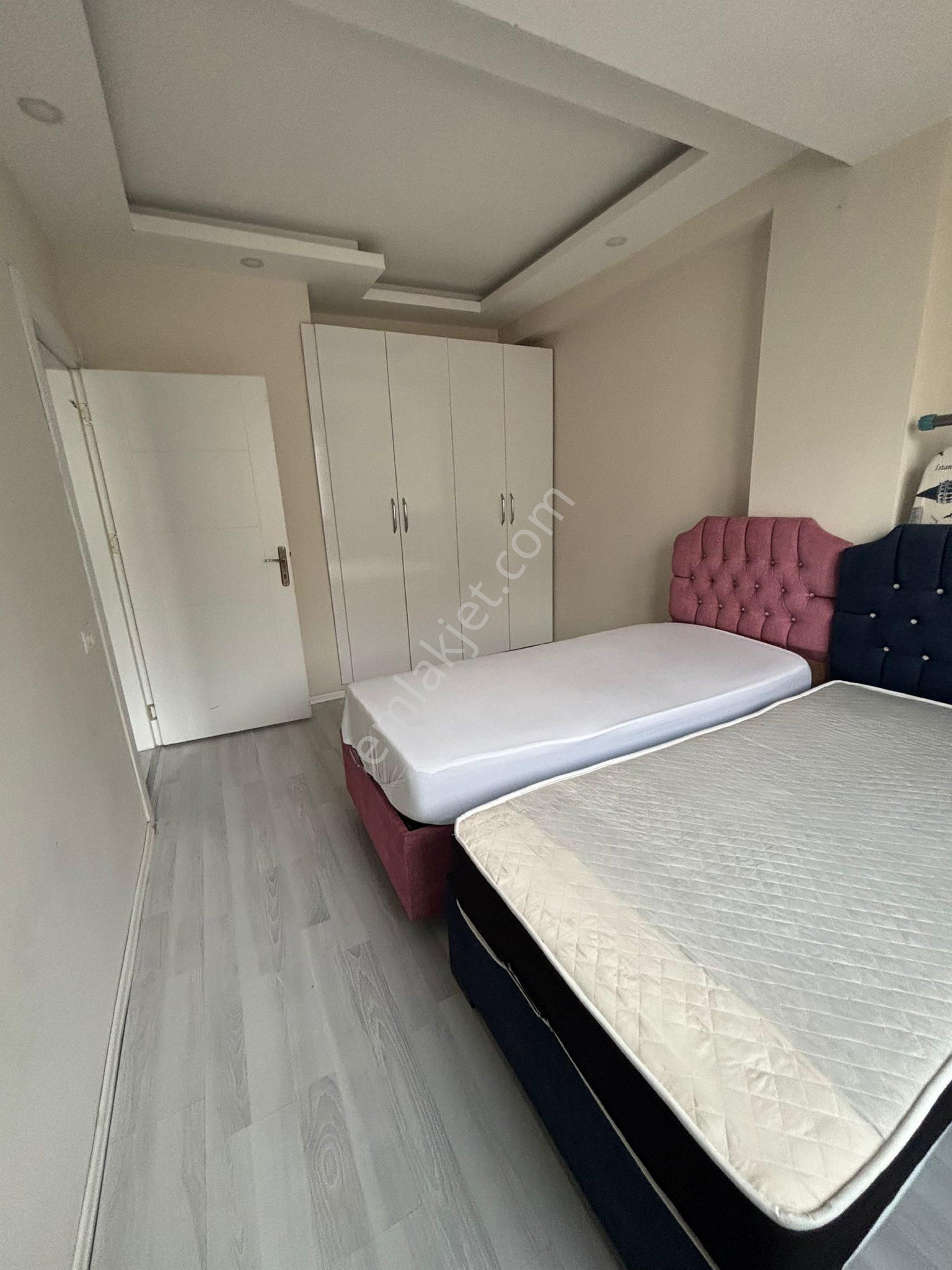Karşıyakada Kiralık Full Eşyalı 1+1 Daire - Görsel 4