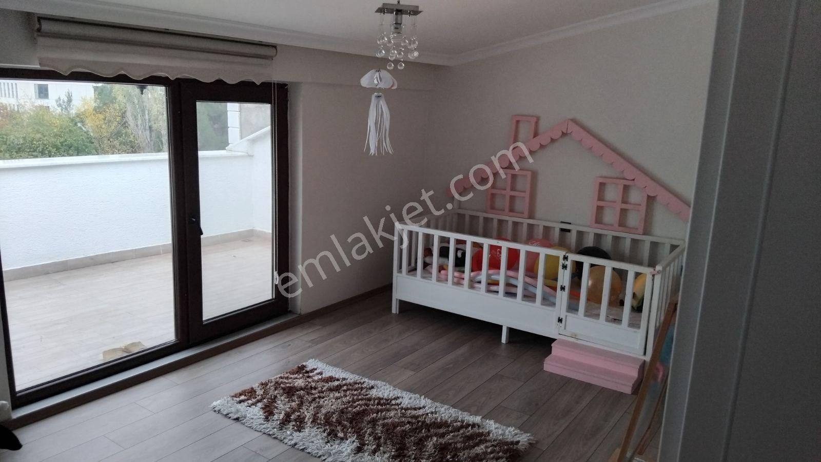 Nilüfer Odunluk'ta Kiralık 5+1 Daire - Görsel 8