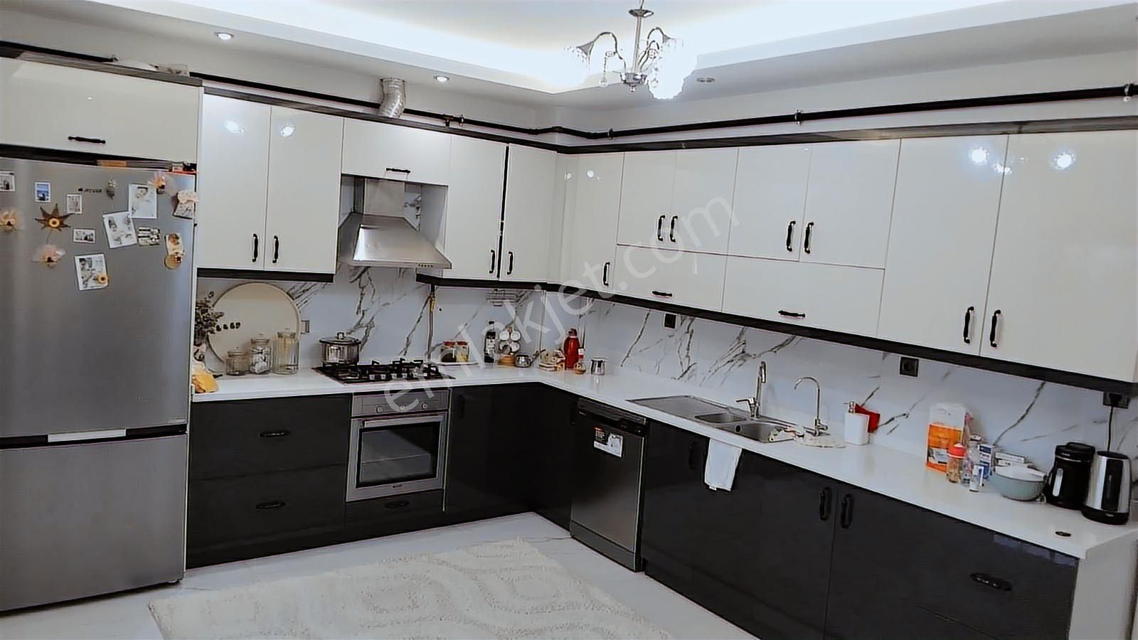 Nilüfer Odunluk'ta Kiralık 5+1 Daire - Görsel 3