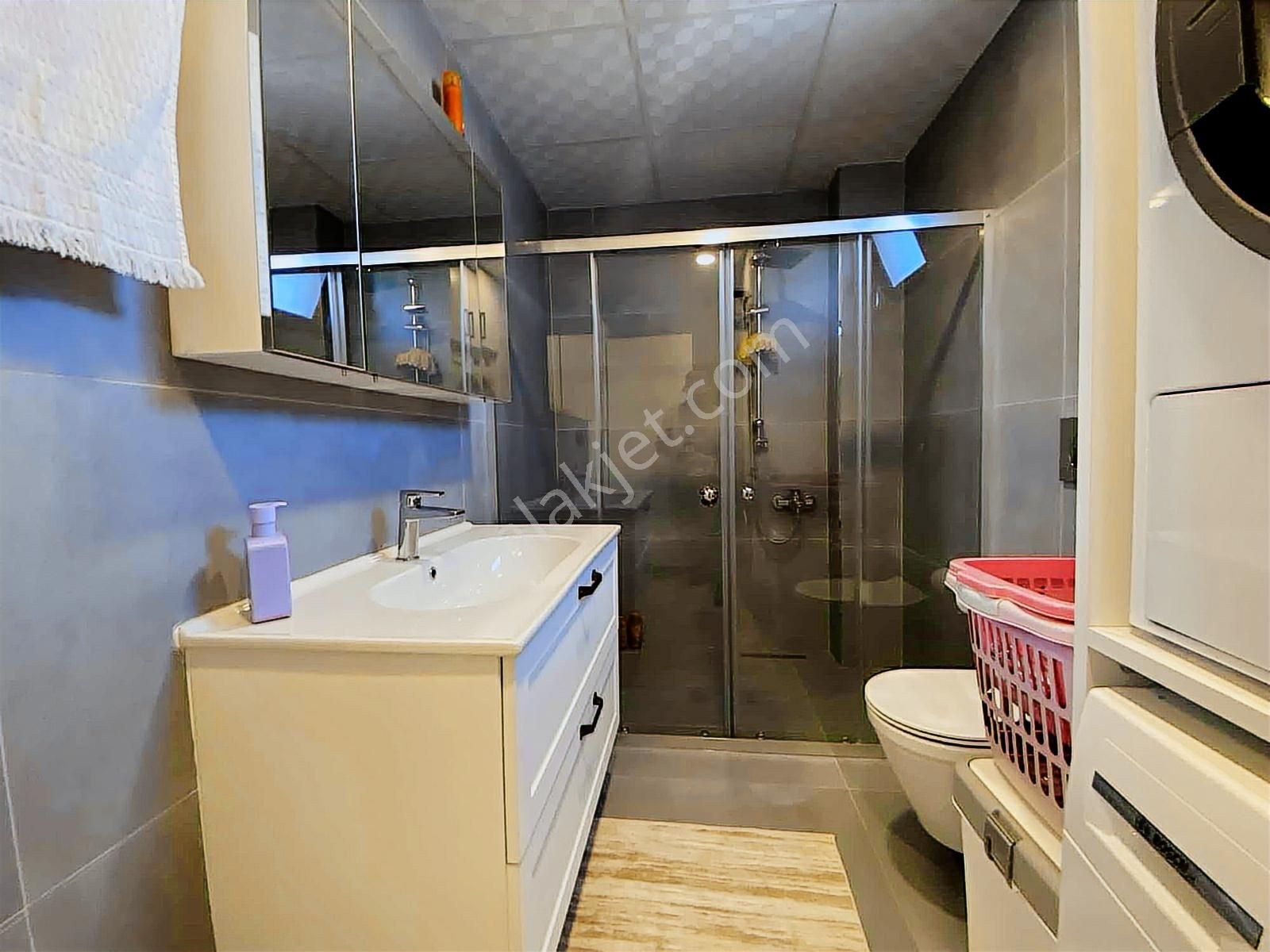 Atakum Taflan'da Denize Yakın Krediye Uygun 3 Katlı Eşyalı Villa - Görsel 17