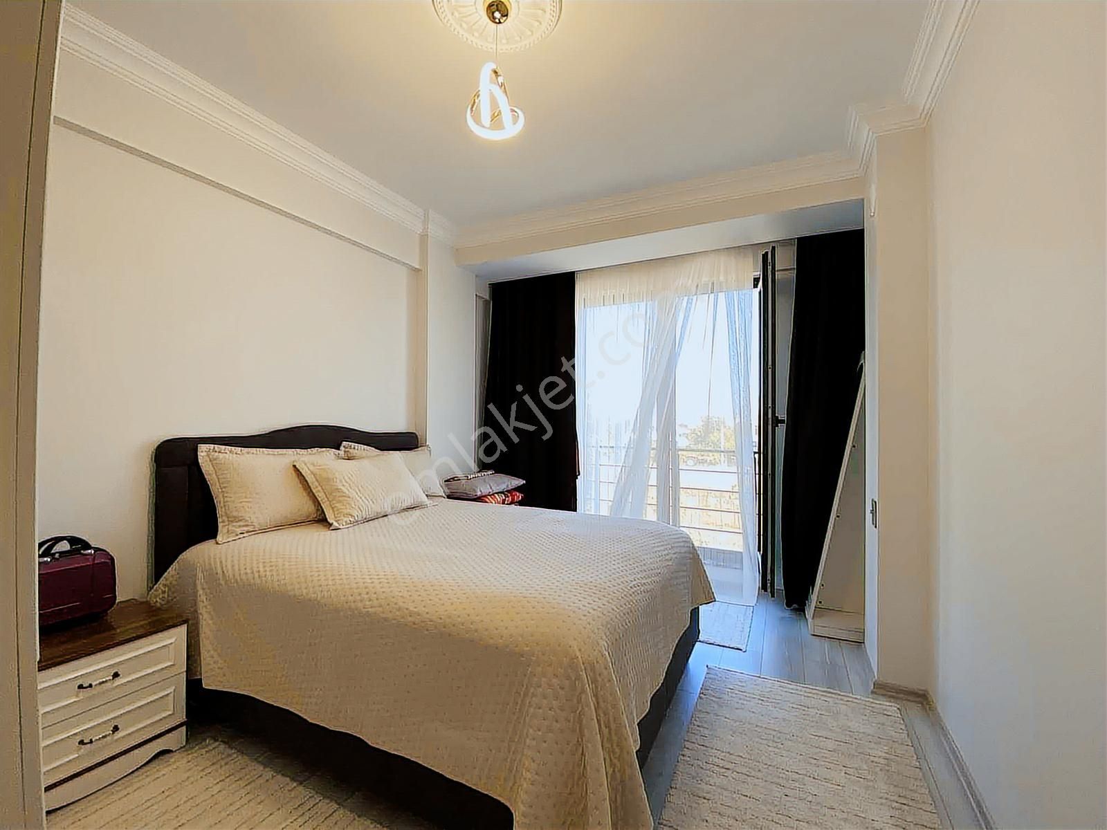 Atakum Taflan'da Denize Yakın Krediye Uygun 3 Katlı Eşyalı Villa - Görsel 29