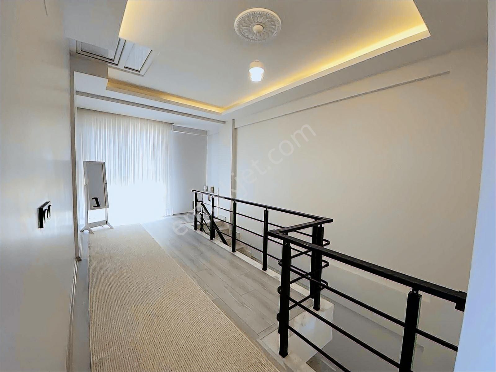 Atakum Taflan'da Denize Yakın Krediye Uygun 3 Katlı Eşyalı Villa - Görsel 26