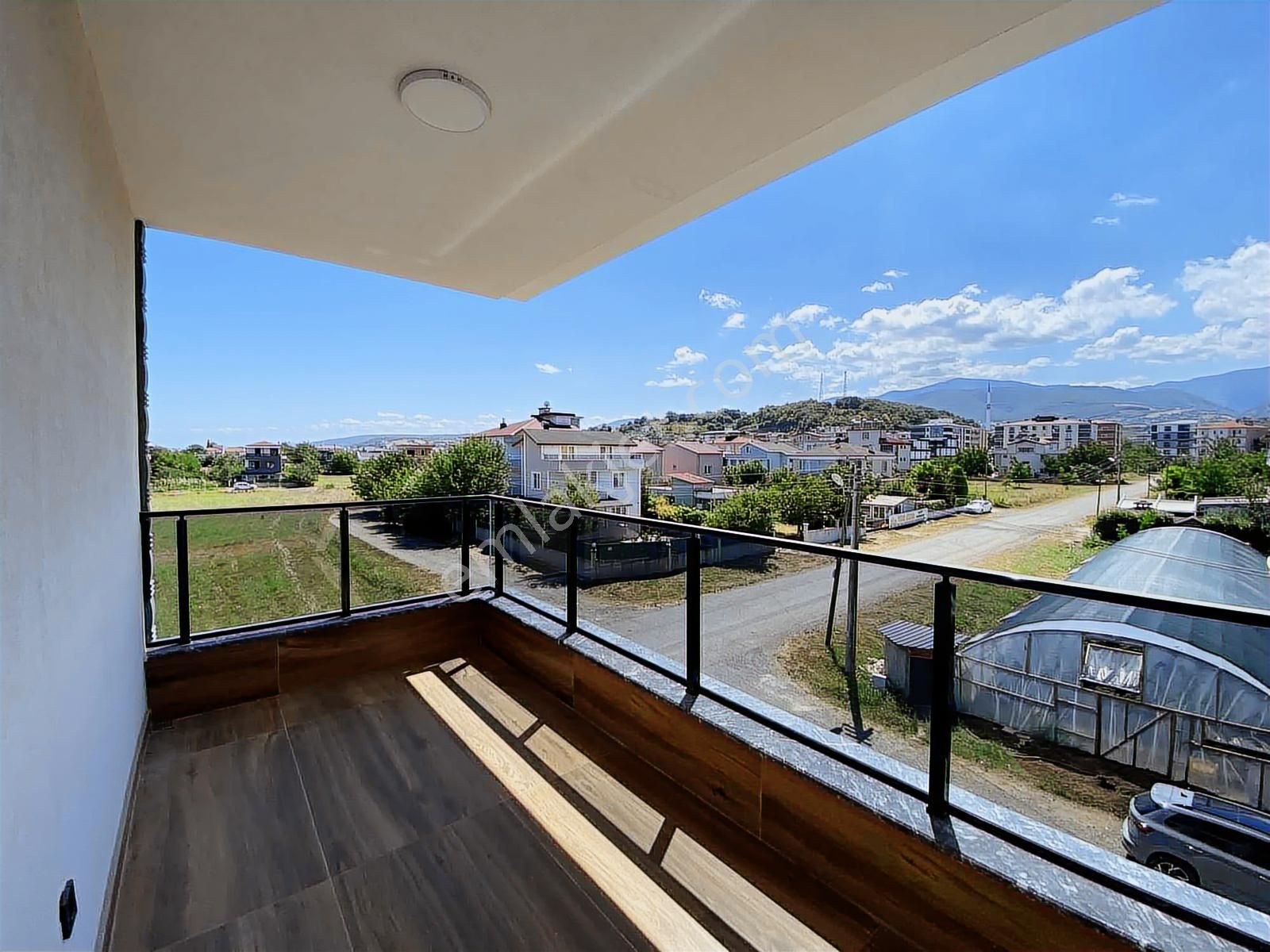 Atakum Taflan'da Denize Yakın Krediye Uygun 3 Katlı Eşyalı Villa - Görsel 21