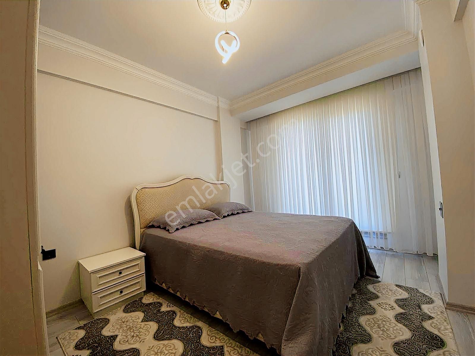 Atakum Taflan'da Denize Yakın Krediye Uygun 3 Katlı Eşyalı Villa - Görsel 9