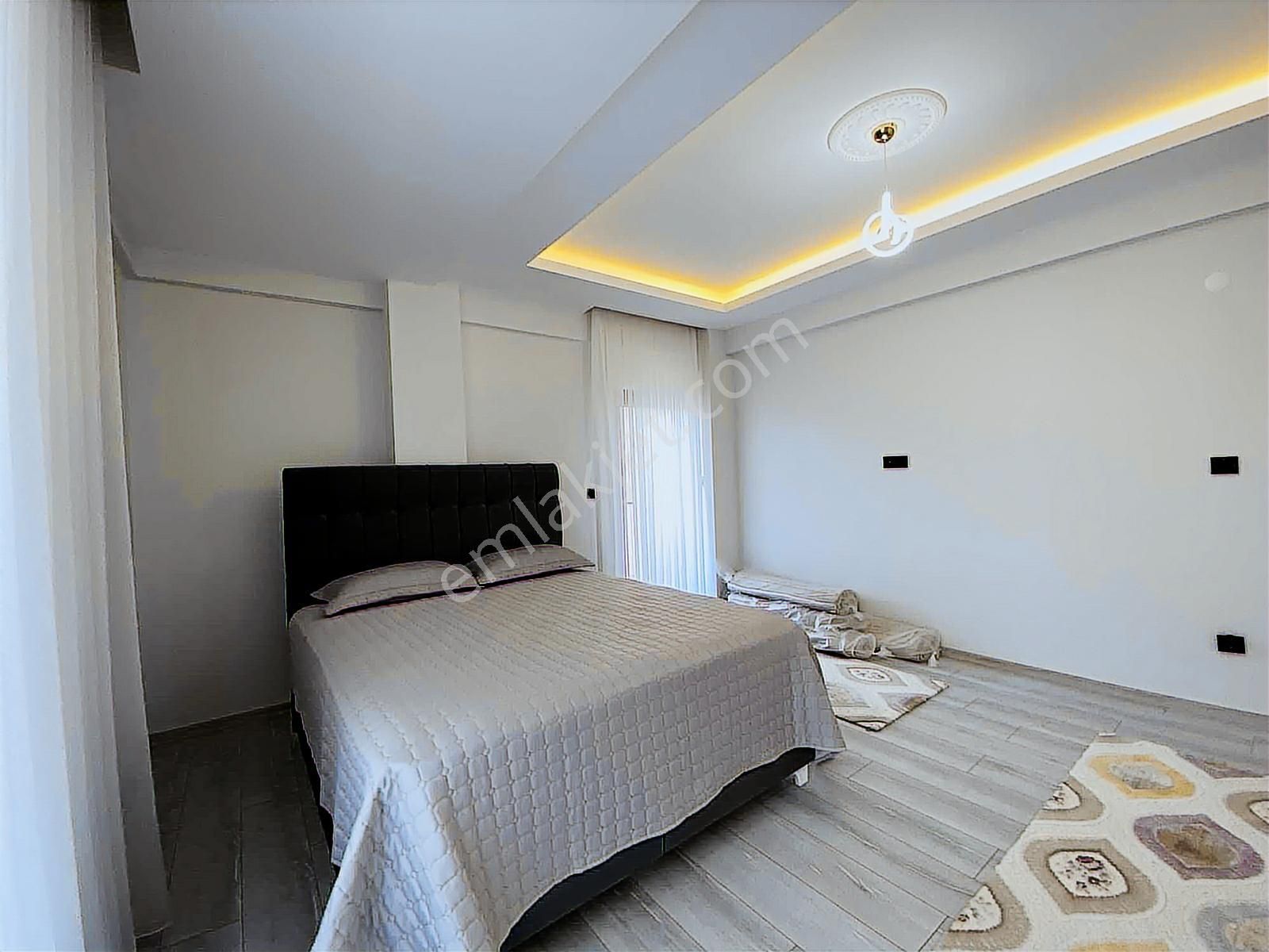 Atakum Taflan'da Denize Yakın Krediye Uygun 3 Katlı Eşyalı Villa - Görsel 5