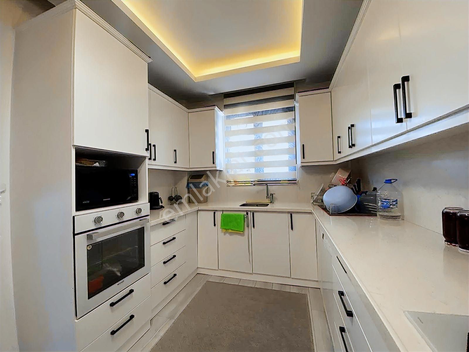 Atakum Taflan'da Denize Yakın Krediye Uygun 3 Katlı Eşyalı Villa - Görsel 31