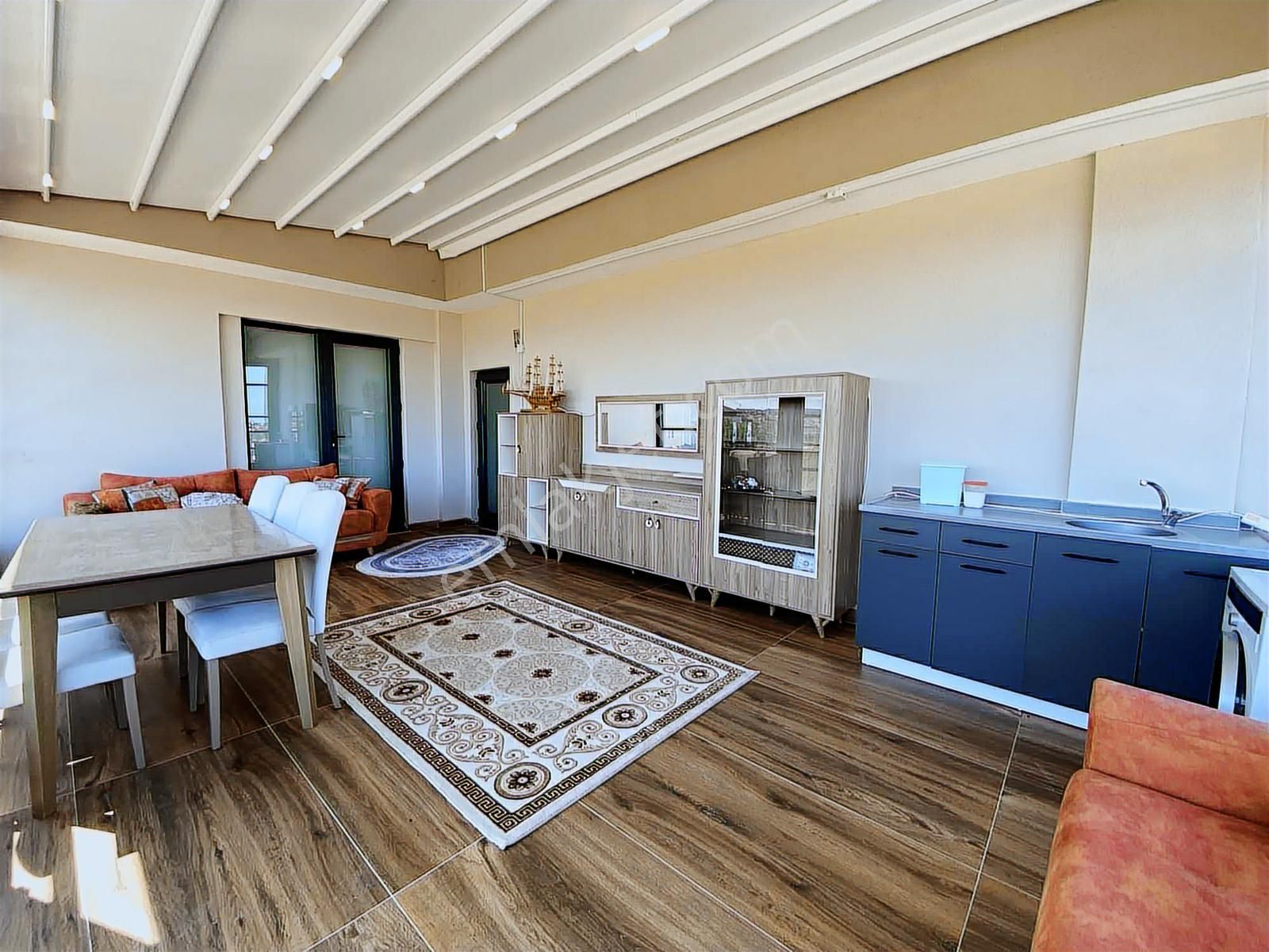 Atakum Taflan'da Denize Yakın Krediye Uygun 3 Katlı Eşyalı Villa - Görsel 25