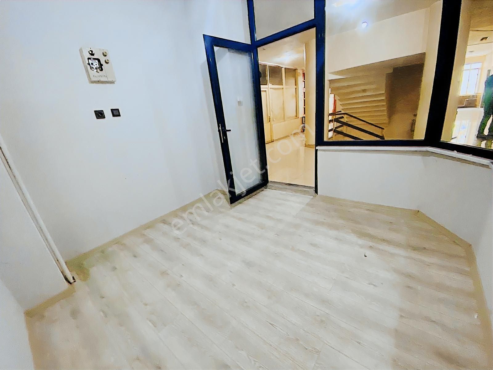 Sevinç'ten Hacı Yusuf Sevgi Yolunda Fırsat Dükkan - Görsel 6