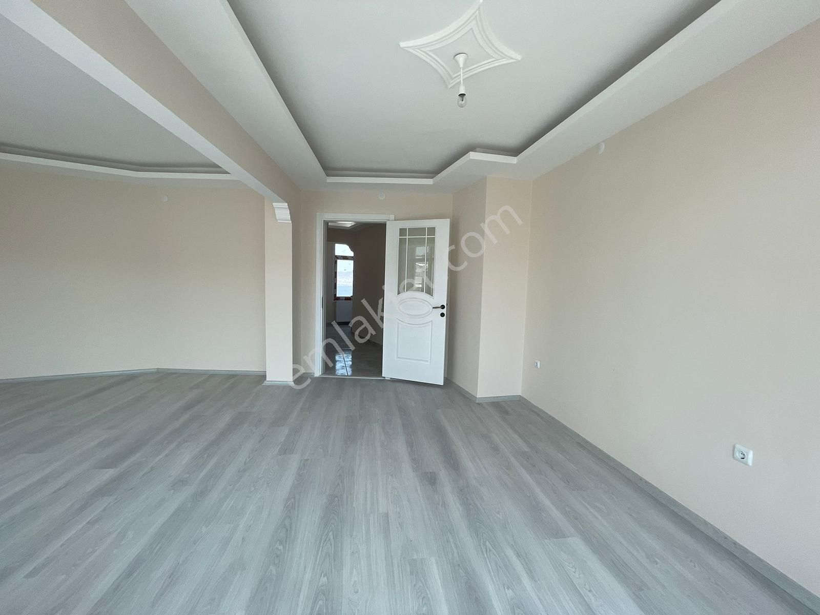 Bürmen'den Hatay Caddesi Üzeri Full Yapılı Deniz Manzaralı - Görsel 3