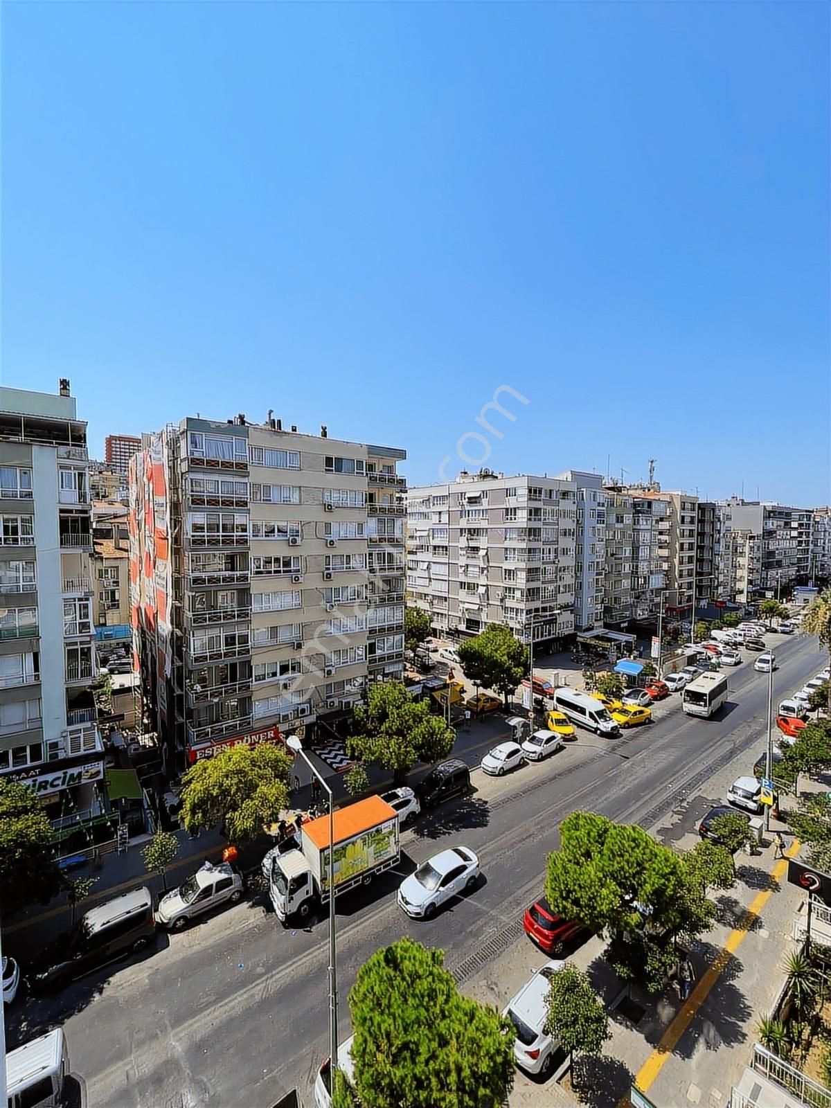 Bürmen'den Hatay Caddesi Üzeri Full Yapılı Deniz Manzaralı
