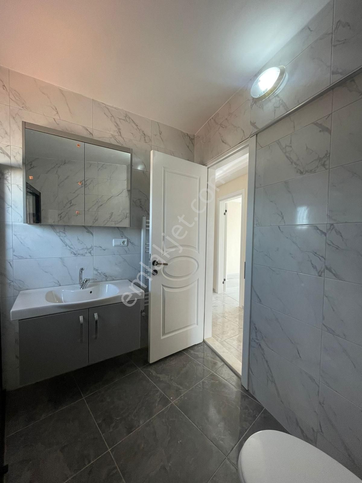 Bürmen'den Hatay Caddesi Üzeri Full Yapılı Deniz Manzaralı - Görsel 15