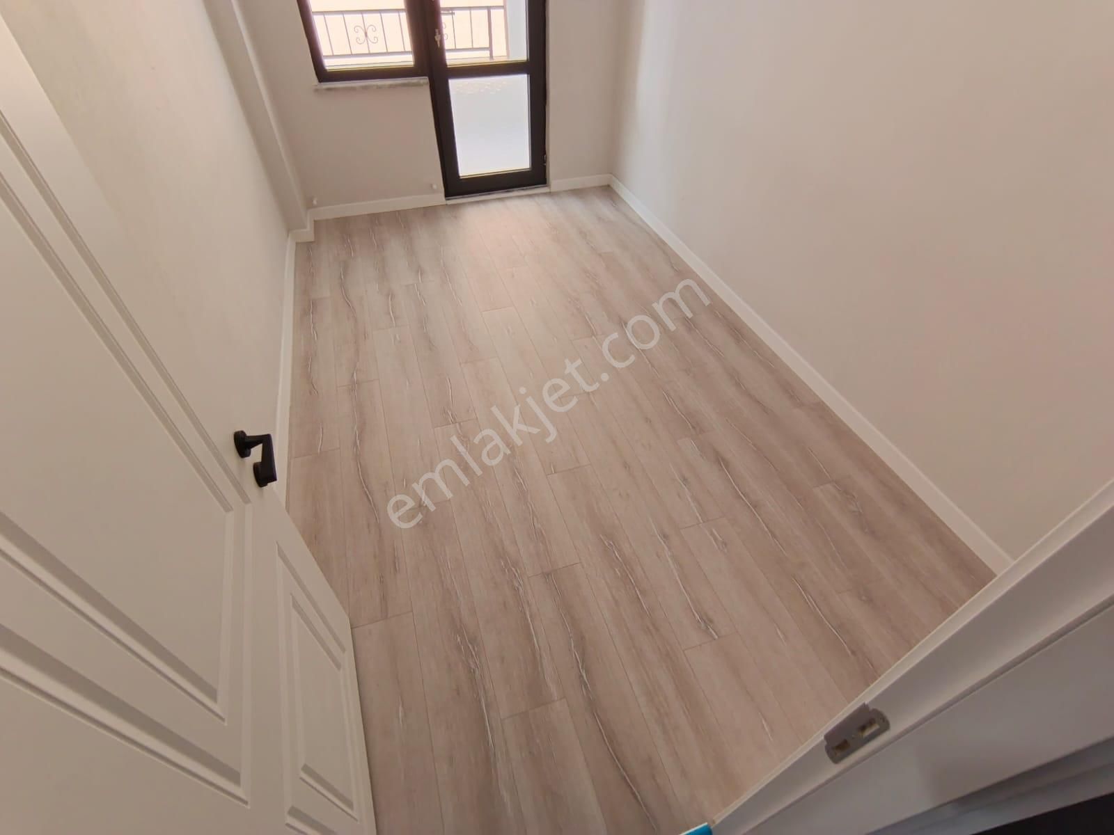 Altınkum'da Site İçi 3+1 Ön Cephe Denize Yakın Şık Tasarımlı - Görsel 29
