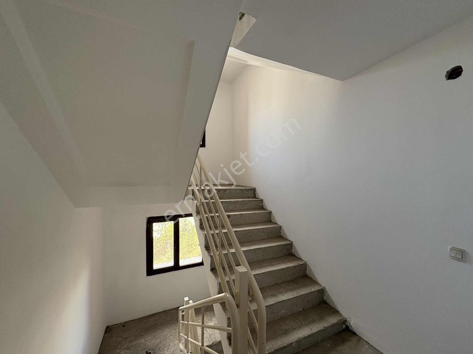 Alaçatı'dan Ş.osman Avcı'da Kc Lale Evleri Ebeveyn Banyolu Lüks - Görsel 26