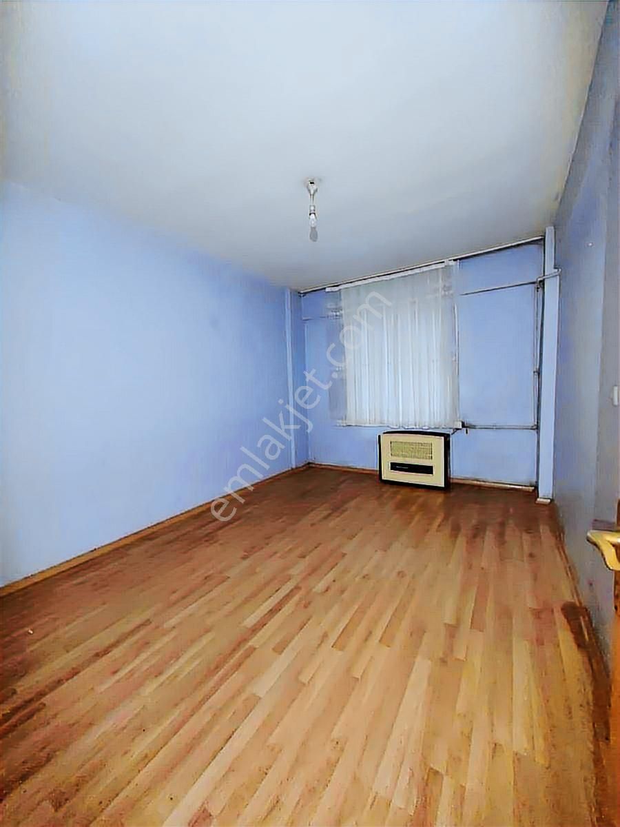Kazımkarabekir Mah Kiralık 2+1 Yüksek Giriş Balkonlu 90m2 Daire