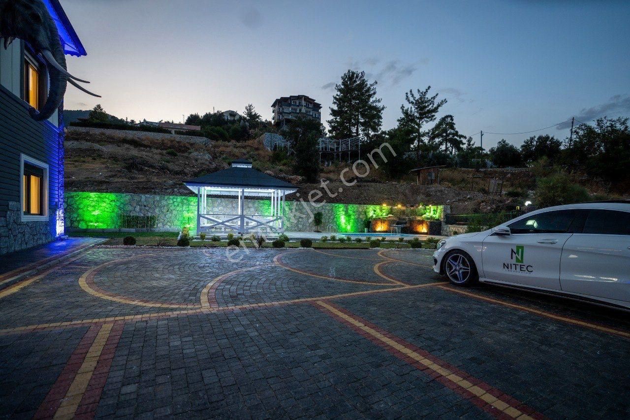 Konyaaltı Çağlarca’da Sıfır · 6+1 · Ultra Geniş 1104 M2 Arazi İçinde Satılık Müstakil Villa - Görsel 10