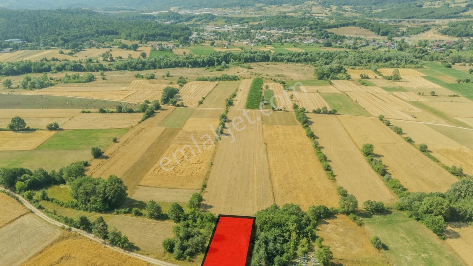 Bolu Ömerler Köyünde Yolu Olan Yatırımlık Satılık Tarla - Görsel 2
