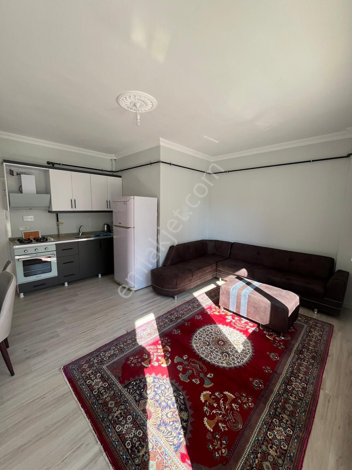 Barak Emlak’tan Eski Avm Arkası Satılık 1+1 Eşyalı Daire - Görsel 5