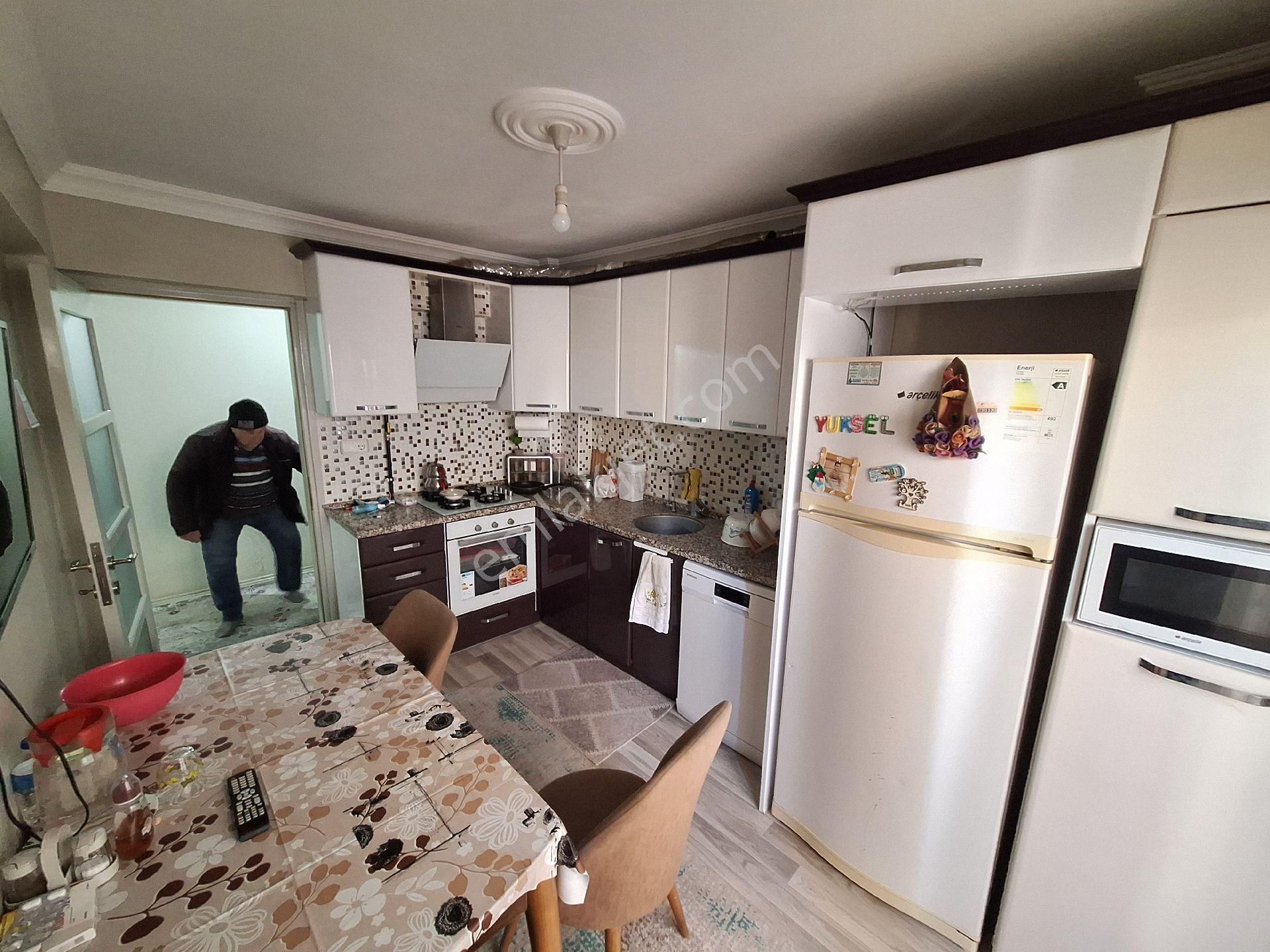 Nazilli Merkez De Ara Kat 3+1 - Görsel 3