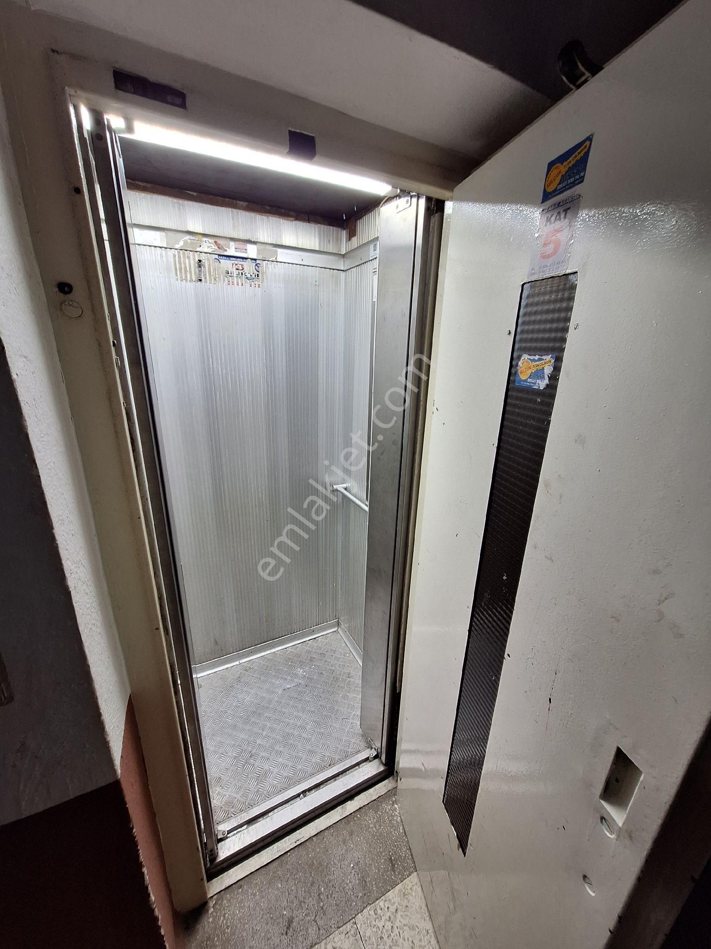 Nazilli Merkez De Ara Kat 3+1 - Görsel 7