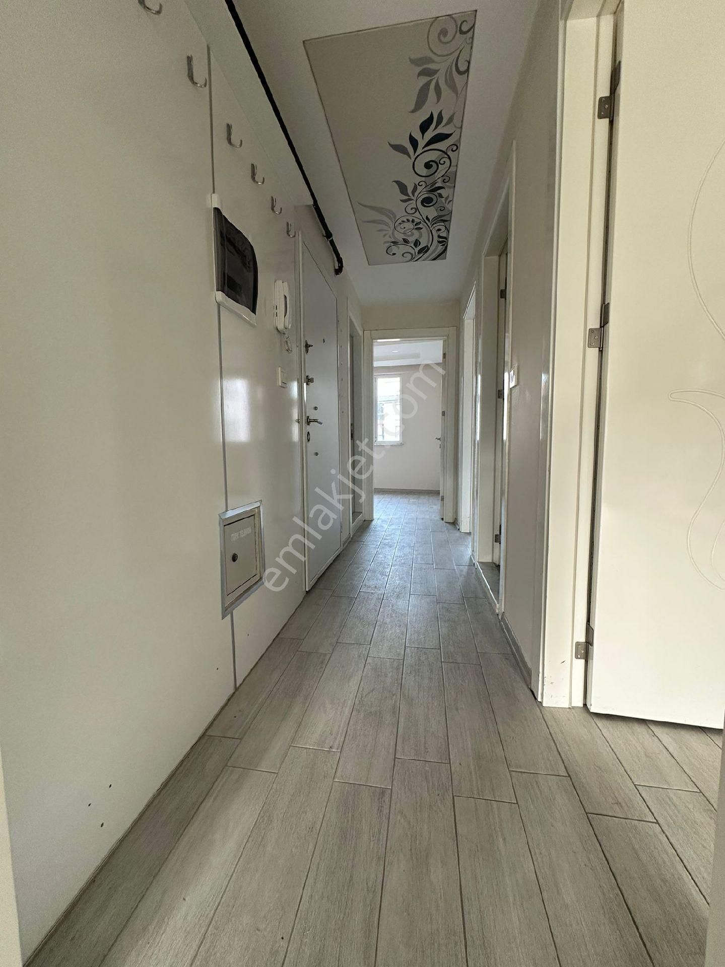 Karaman'da Cadde Üzeri 2+1 - Görsel 4