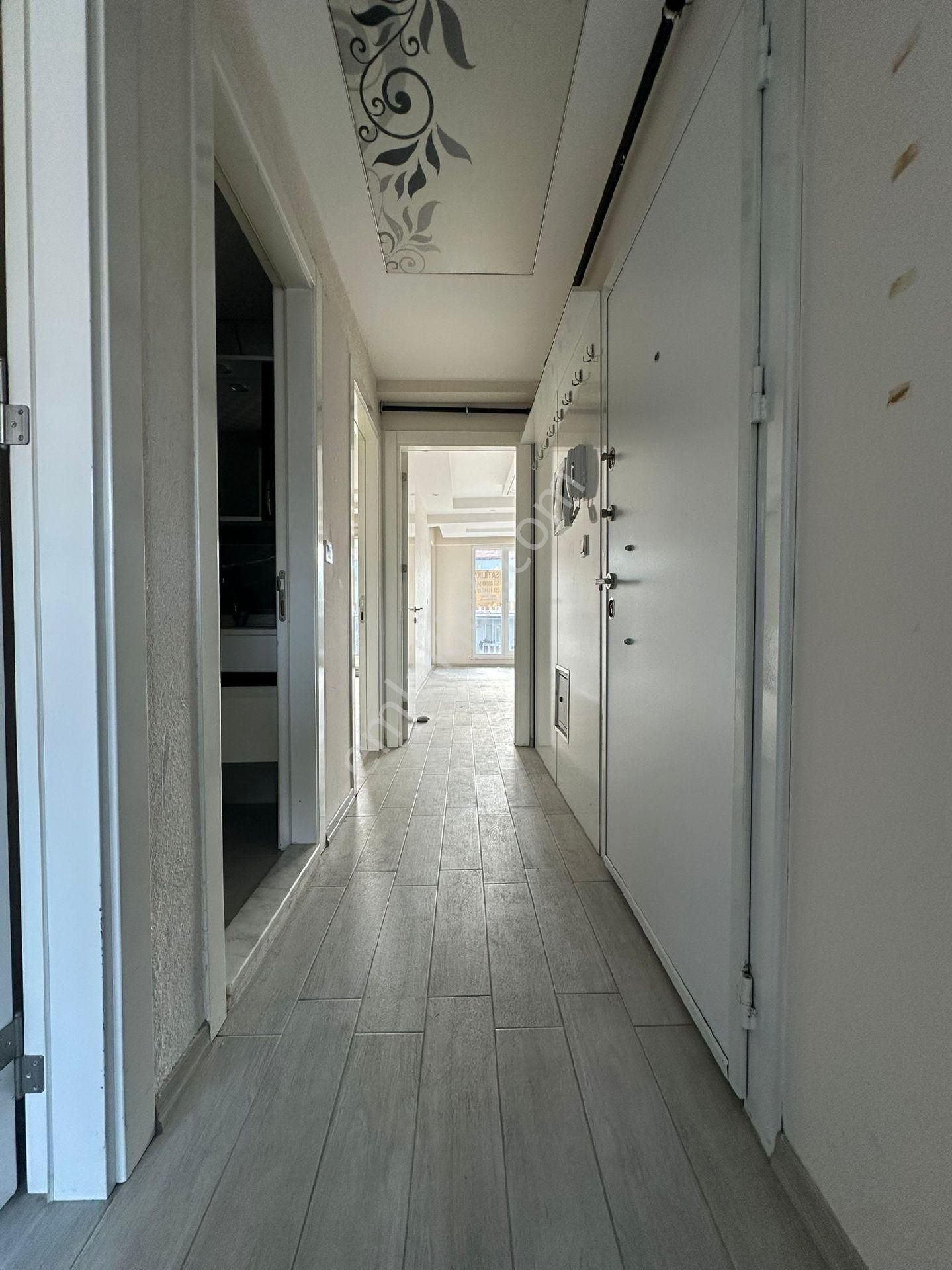 Karaman'da Cadde Üzeri 2+1 - Görsel 14