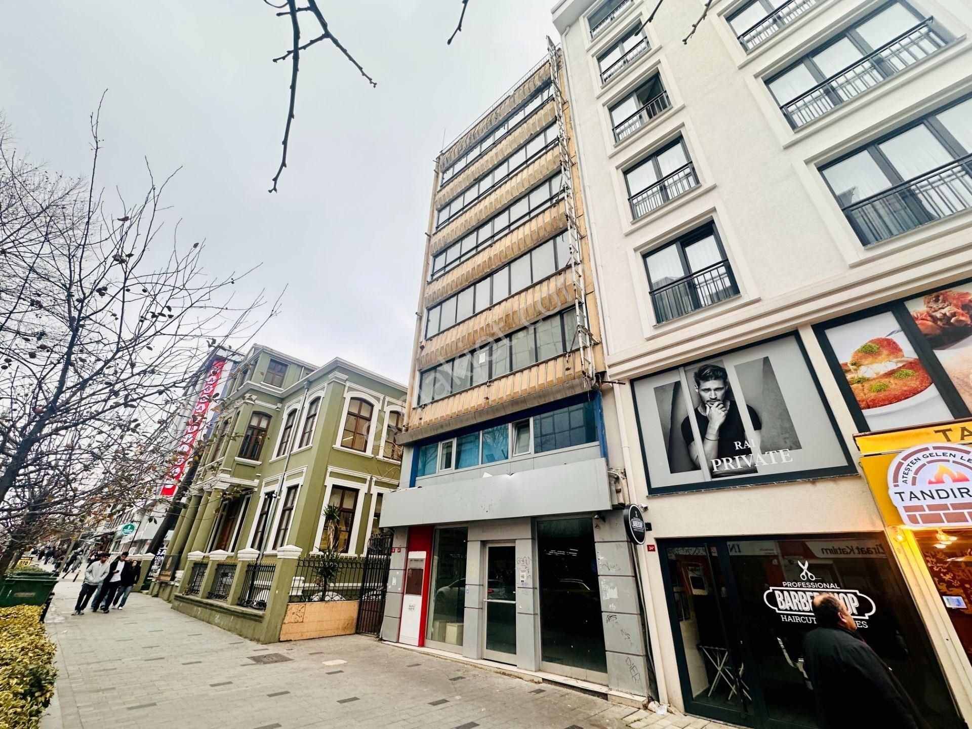 Bakırköy İstanbul Caddesinde Satılık Bina - Görsel 24