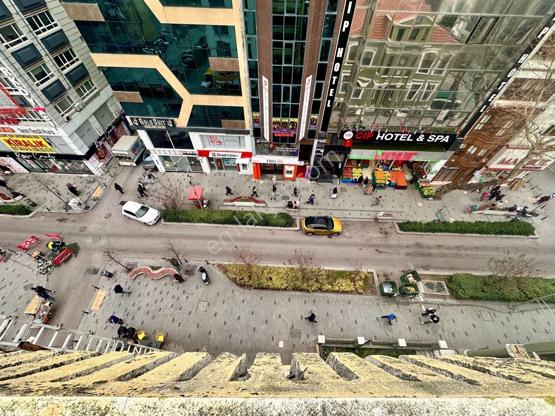 Bakırköy İstanbul Caddesinde Satılık Bina - Görsel 16