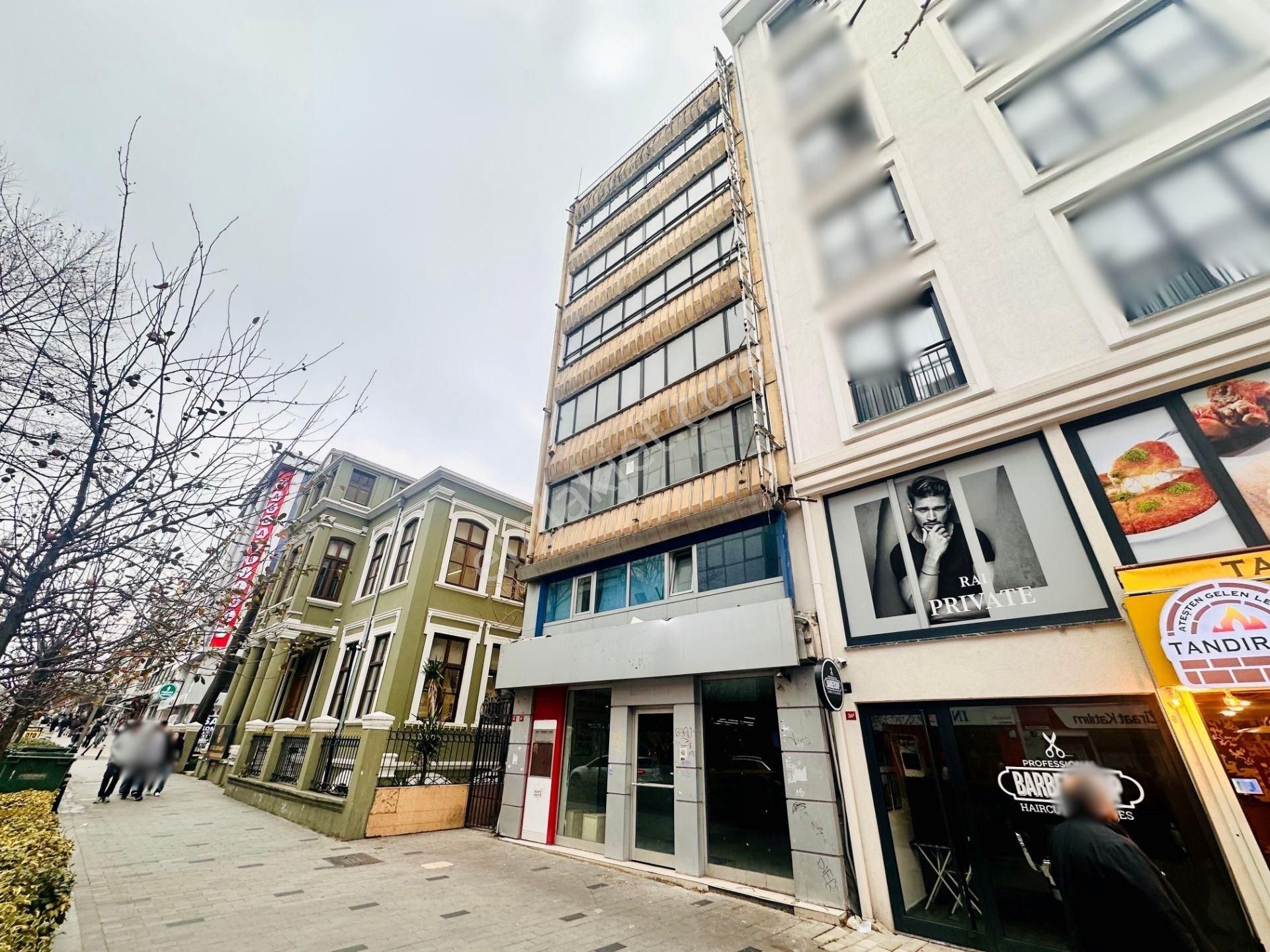 Bakırköy İstanbul Caddesinde Satılık Bina - Görsel 3