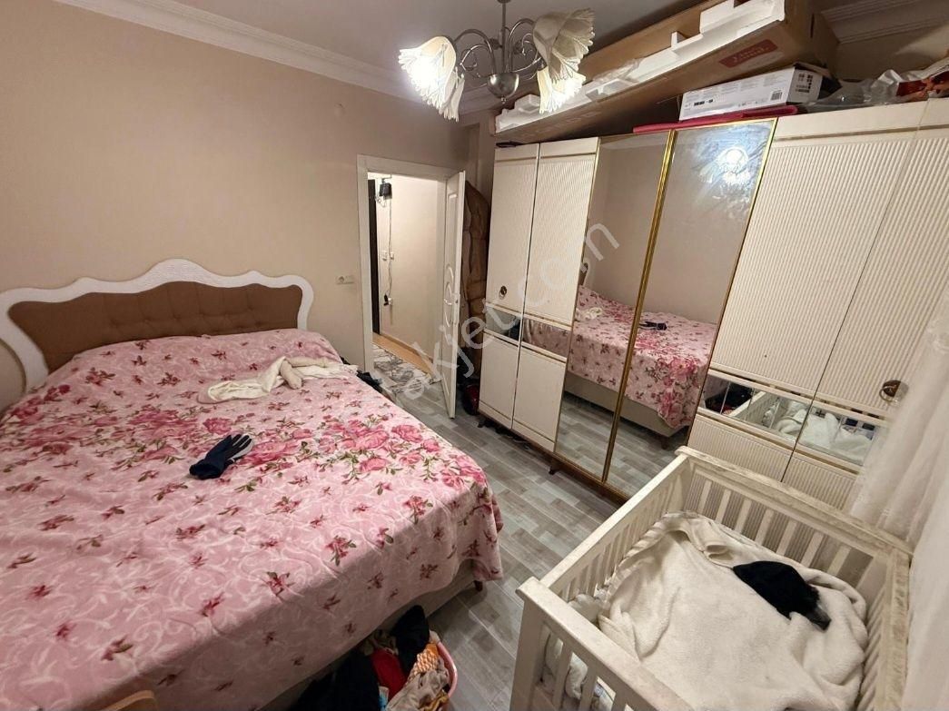 İkitelli M.akif'de | Satılık 2+1 75m² Giriş Gibi Bahçekat Daire! - Görsel 6