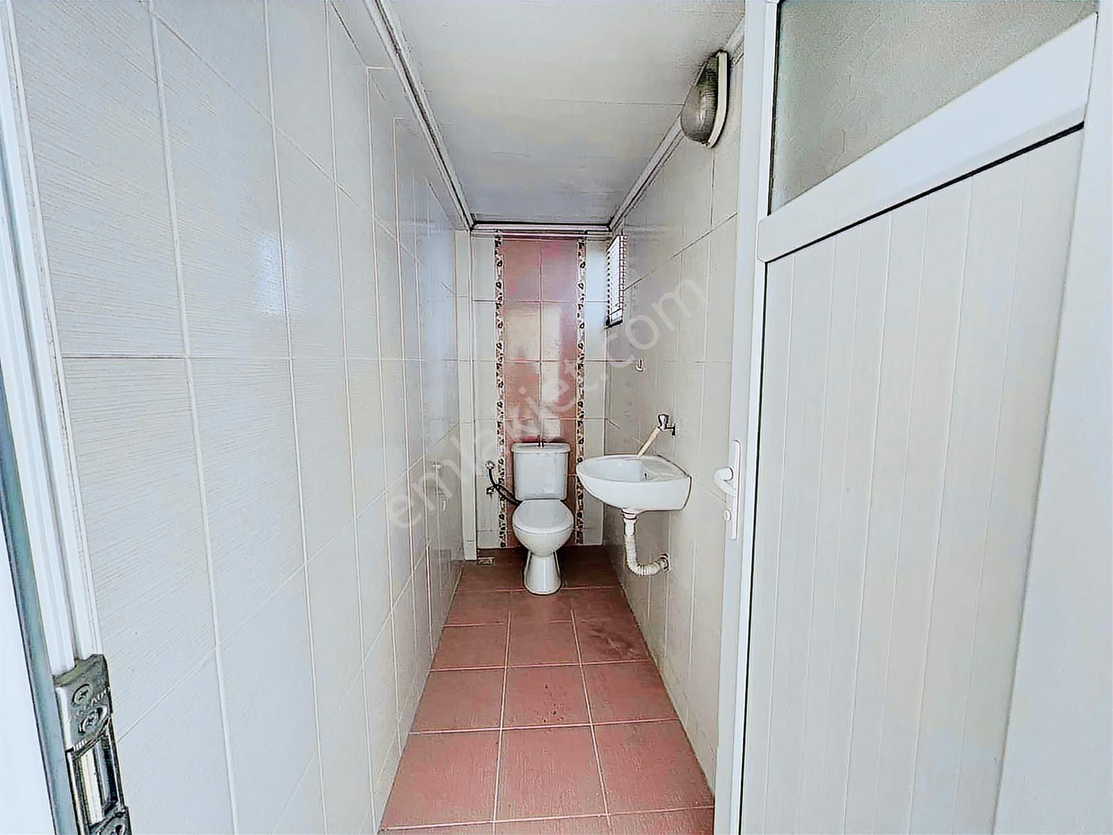 Çiğli Ata Sanayi Kiralık 3+1 Daire - Görsel 4