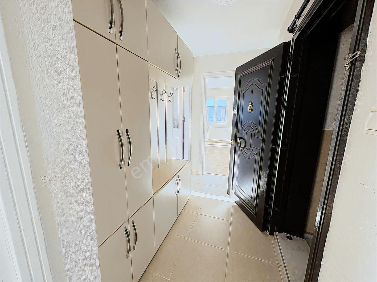 Çiğli Ata Sanayi Kiralık 3+1 Daire - Görsel 7
