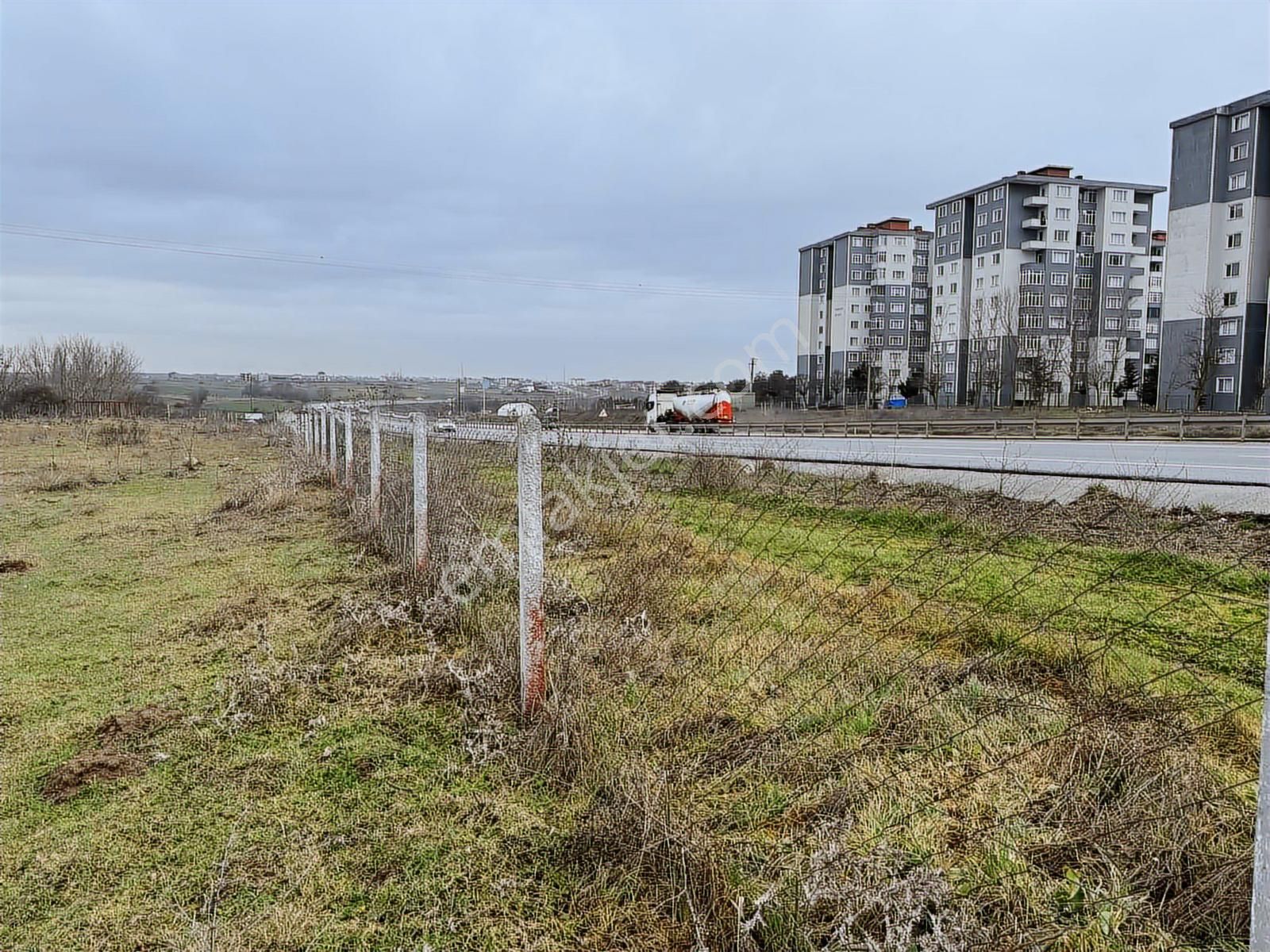 Çerkezköy Saray Asvaltına Cephelı Mükemmel Konumda Tarla - Görsel 30