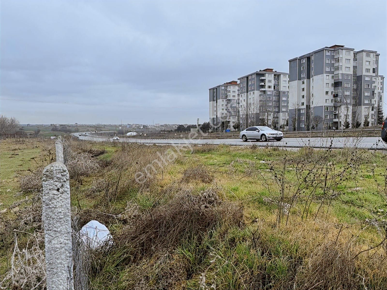 Çerkezköy Saray Asvaltına Cephelı Mükemmel Konumda Tarla - Görsel 12