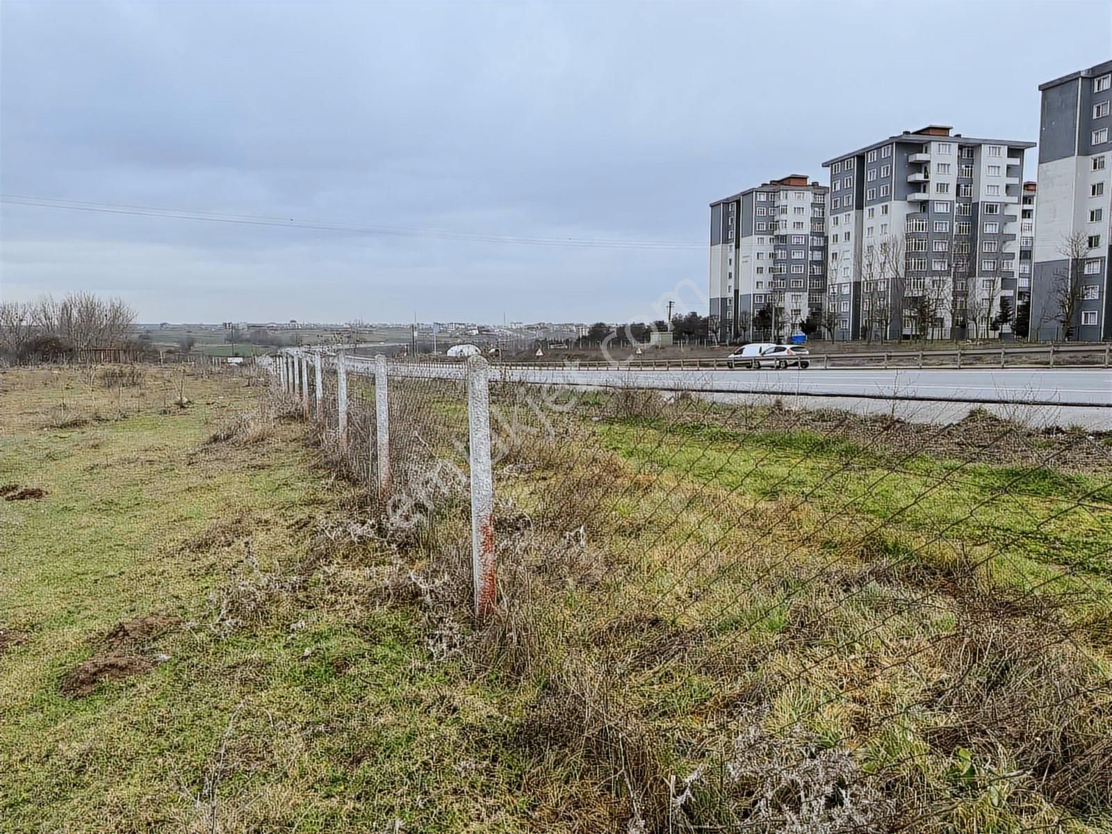 Çerkezköy Saray Asvaltına Cephelı Mükemmel Konumda Tarla - Görsel 14