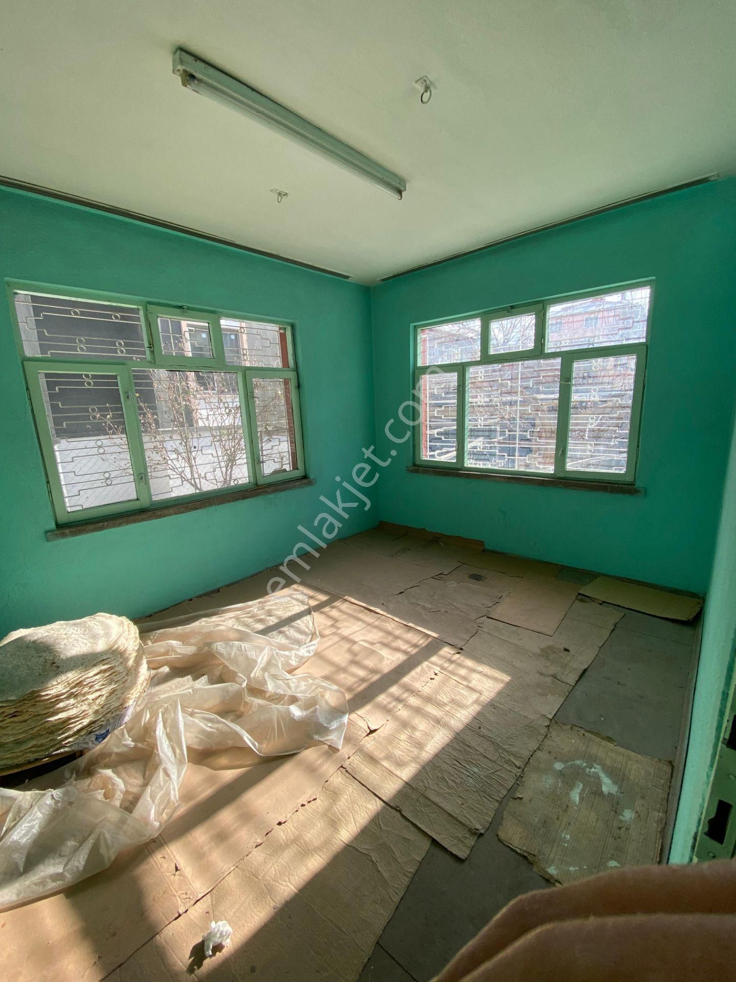 Sücüllü Emlaktan Satılık Ö. Park Hastanesi Yakınında Müstakil 2 Katlı Ev - Görsel 20