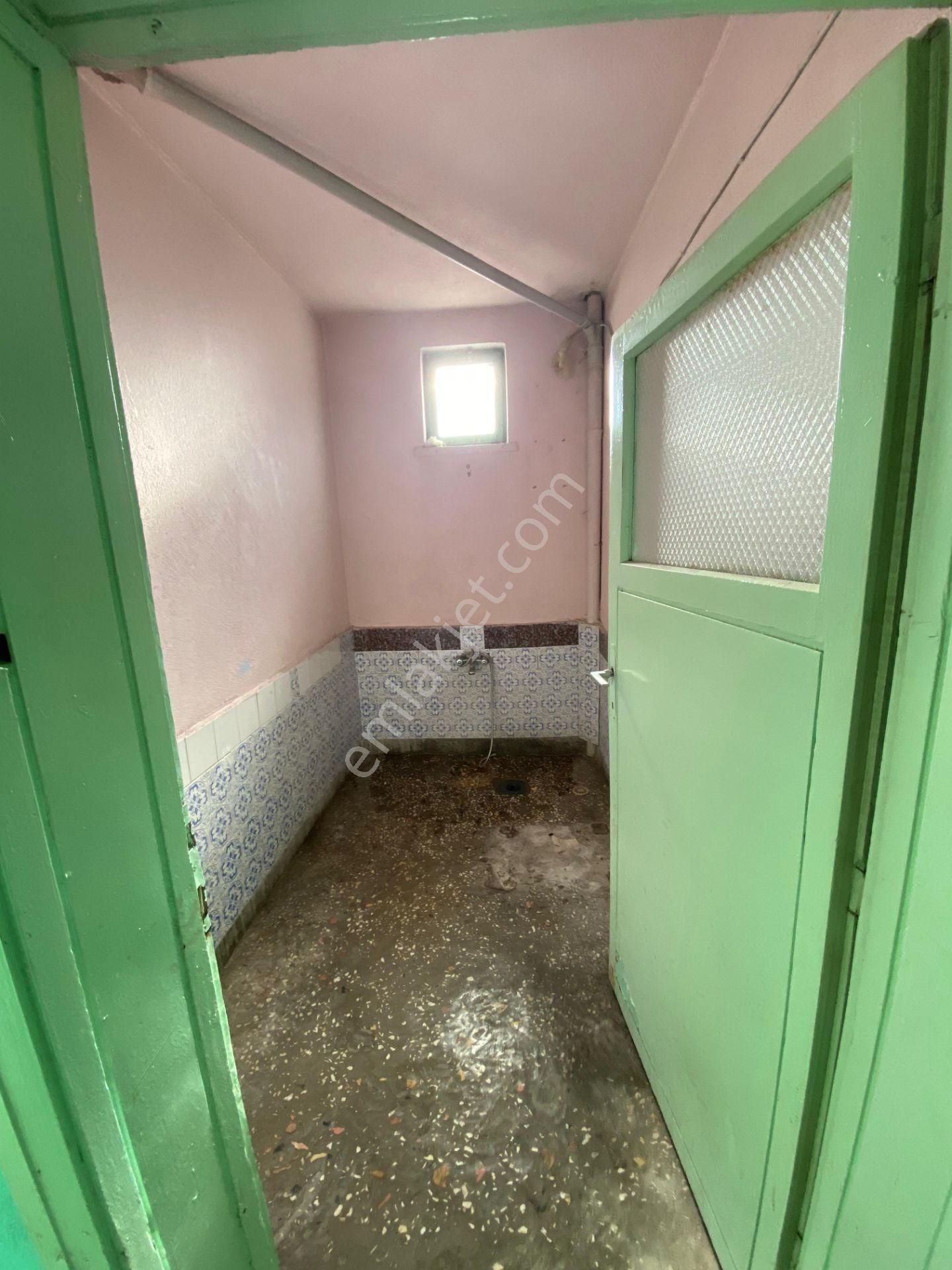 Sücüllü Emlaktan Satılık Ö. Park Hastanesi Yakınında Müstakil 2 Katlı Ev - Görsel 19