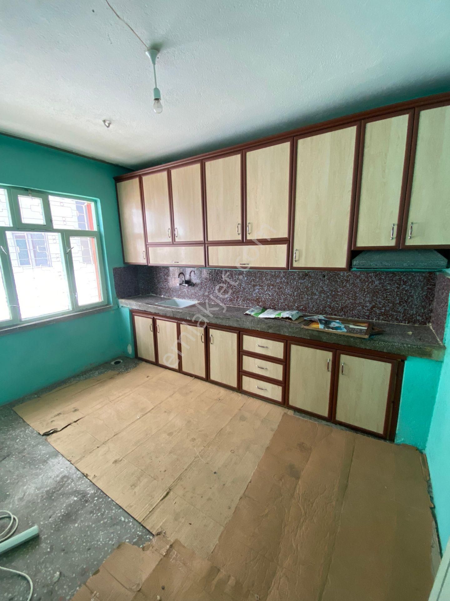 Sücüllü Emlaktan Satılık Ö. Park Hastanesi Yakınında Müstakil 2 Katlı Ev - Görsel 16