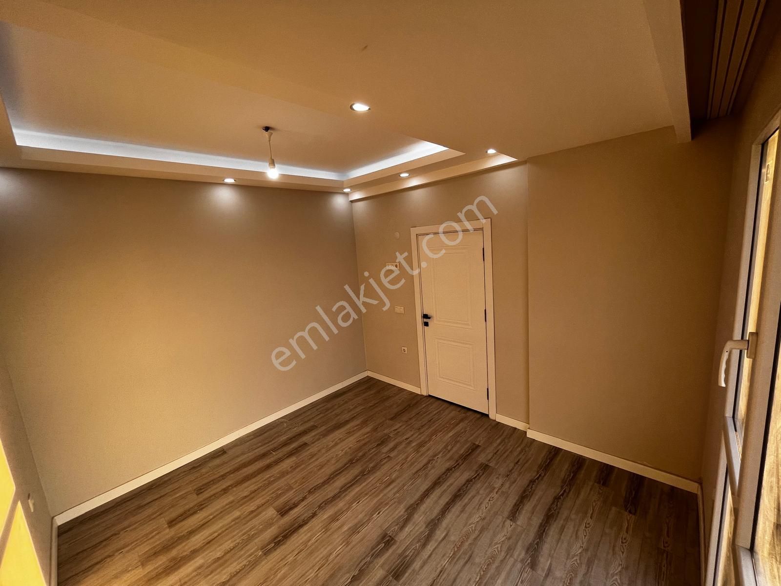 Sahibinden-deniz Manzaralı Atatürk Mahallesinde Kapalı Balkon1+1 - Görsel 12