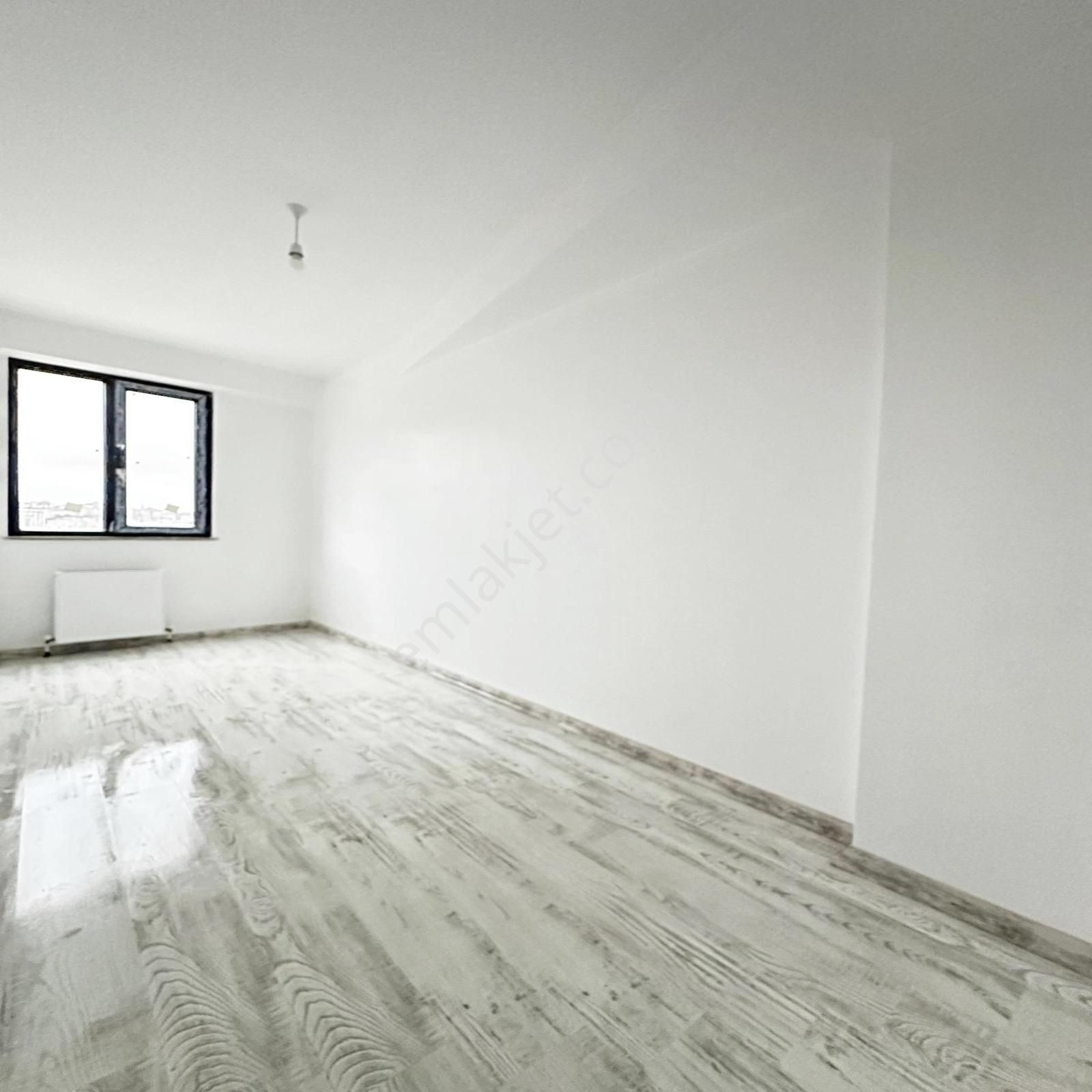 Çekmeköy Yapı Gayrimenkul'den Oturuma Hazır 2+1 Ara Kat !! - Görsel 12