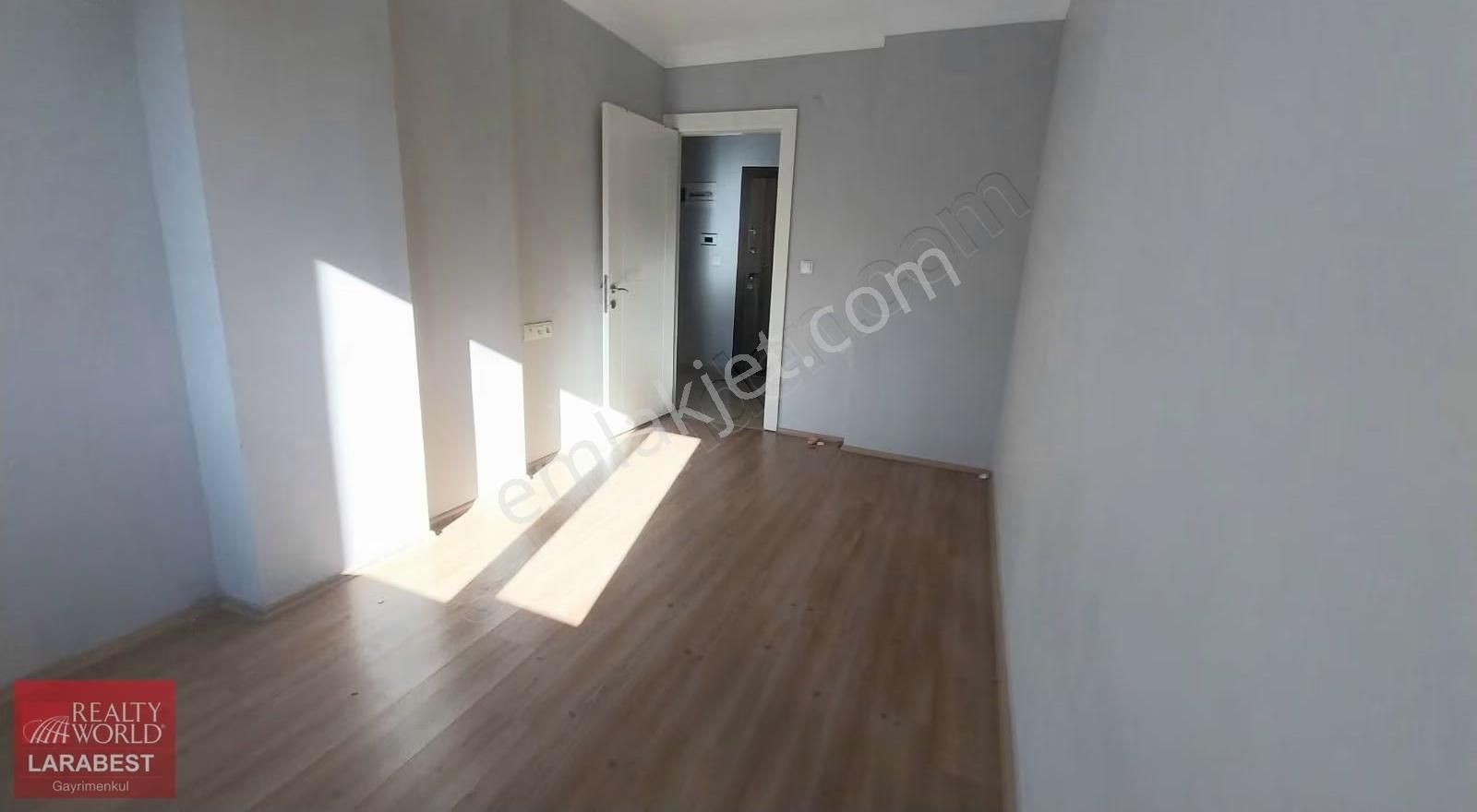 Kızılarık Mahallesi Site İçerisinde Kiralık 3+1 Boş Daire - Görsel 8