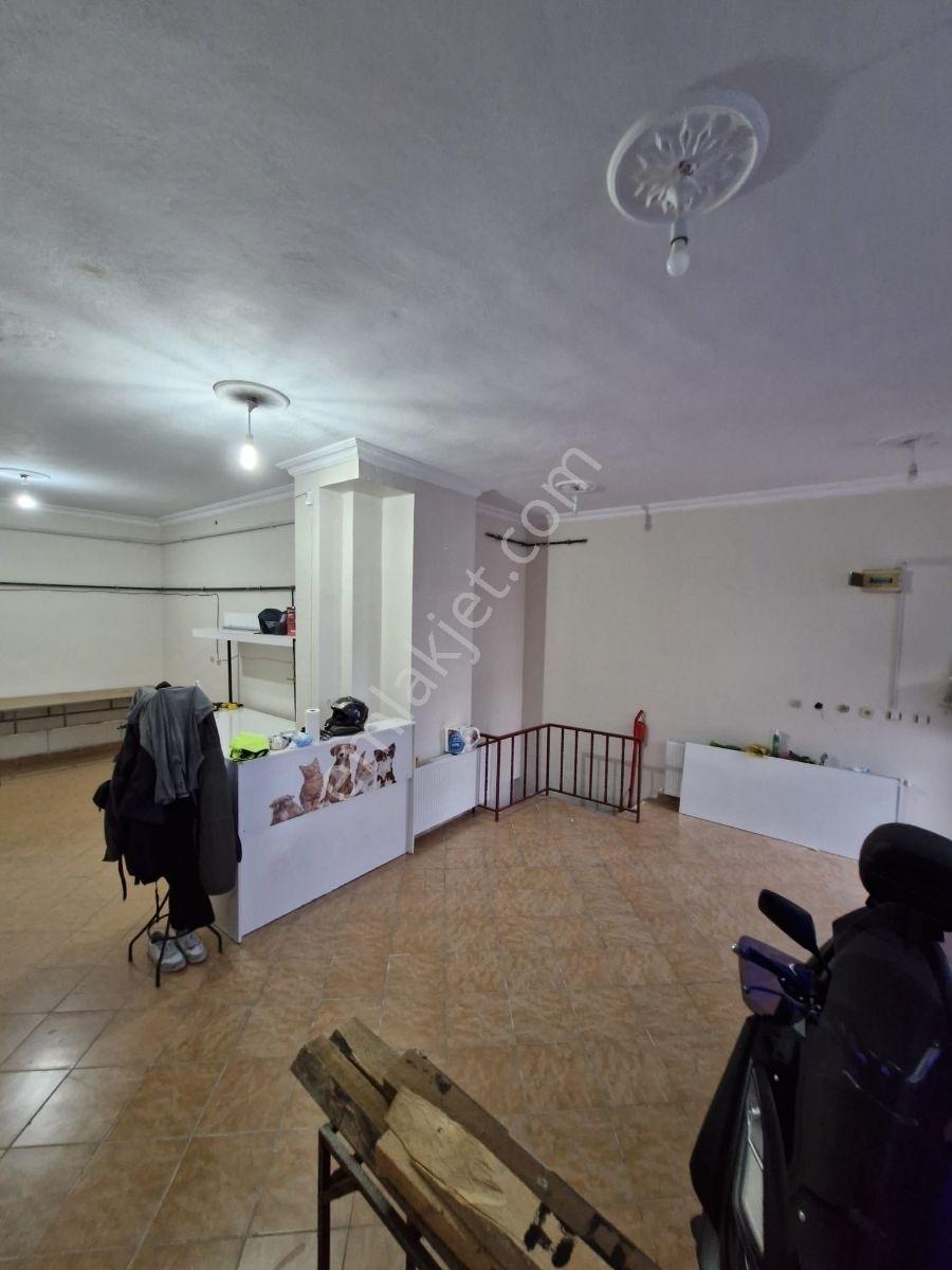 Piyade'de Cadde Yanı 100m2 Kombili Kepenkli Kiracılı Dükkan - Görsel 5