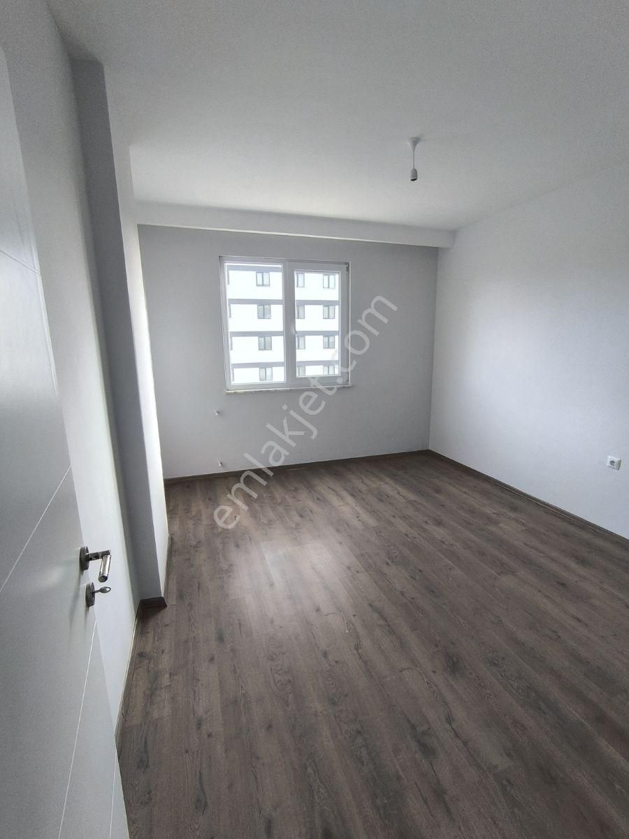 Ali Şeker'den Gökdelenler Bölgesinde Satılık Lüks 4+1 - Görsel 11