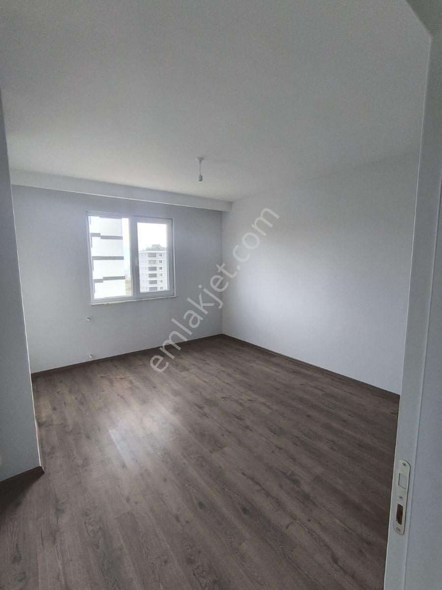 Ali Şeker'den Gökdelenler Bölgesinde Satılık Lüks 4+1 - Görsel 19