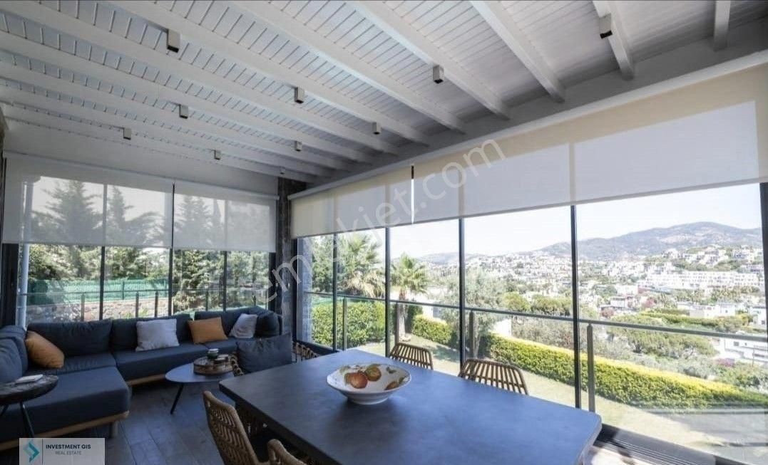 Bodrum Yalıkavak Tilkicikte 6+1 Tam Müstakil Havuzlu Ev