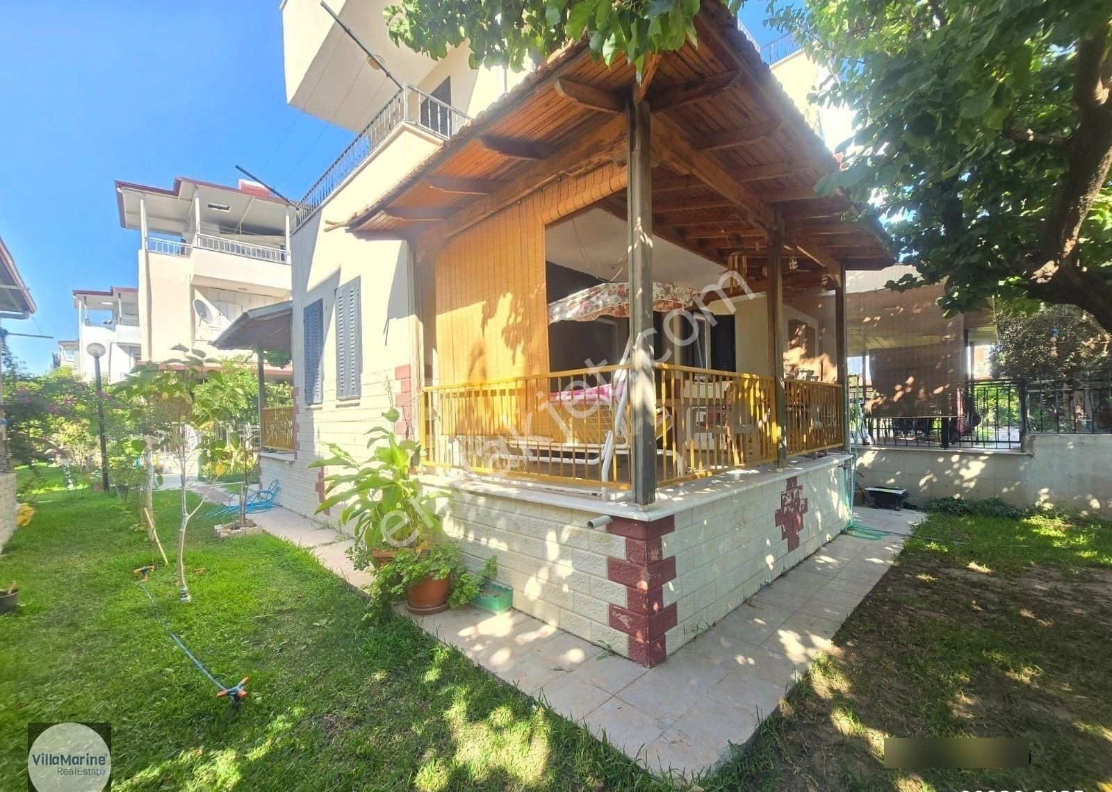 🏠 Davutlar’da 3+1 Bahçeli Yazlık – Denize 800 Metre