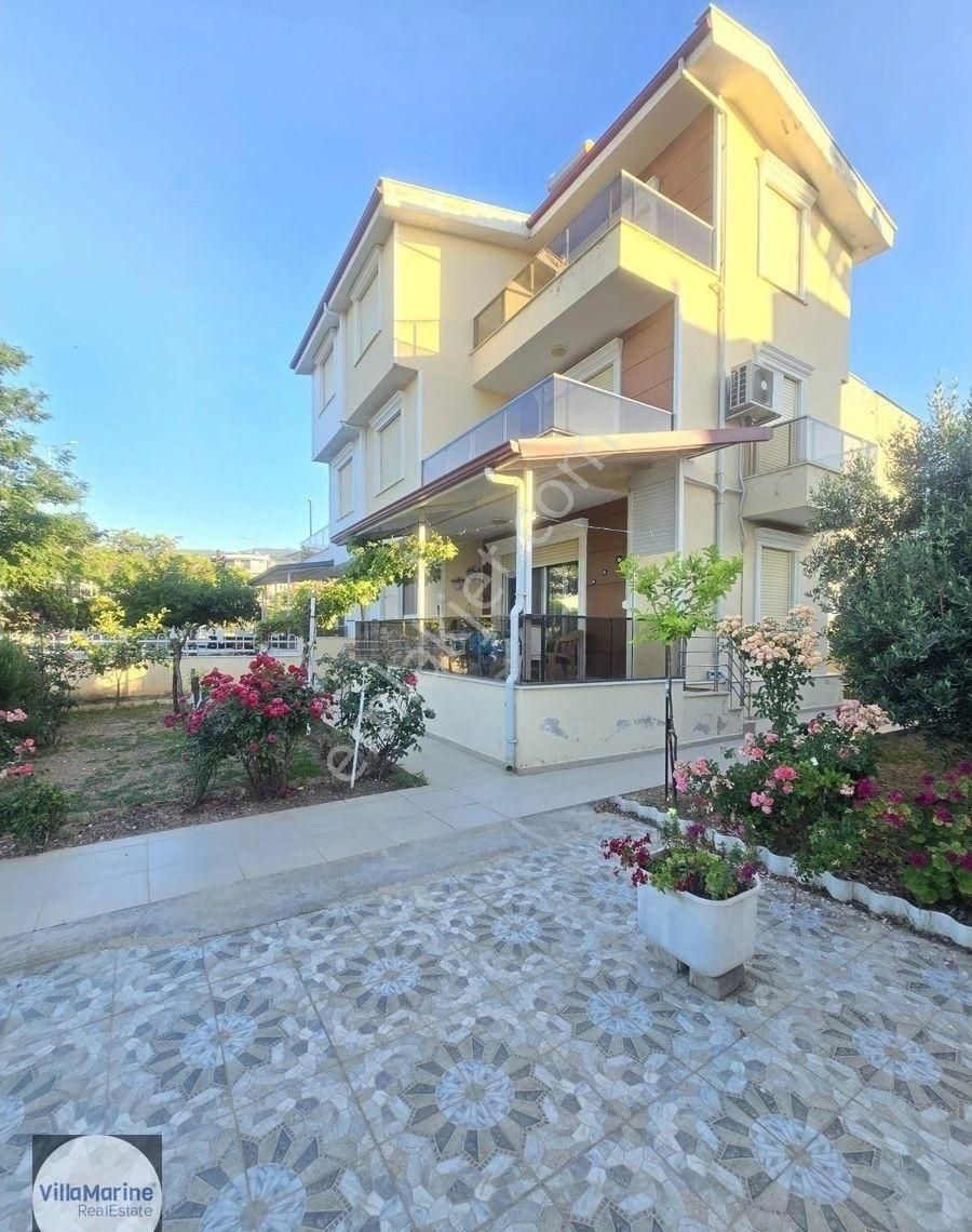 🏡 Davutlar’da Hemen Taşınmaya Hazır, Masrafsız 4+1 Villa - Görsel 3